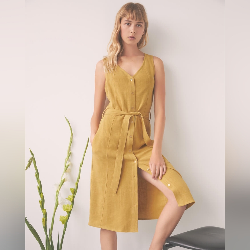 Eve Gravel Black Midi Dress
